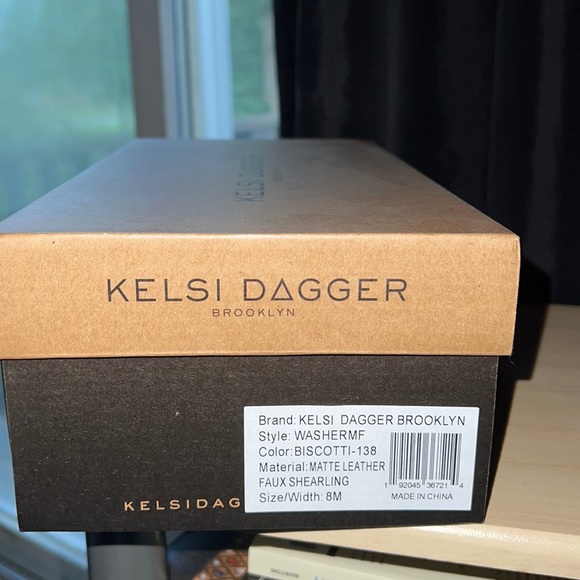 Kelsey Dagger Brooklyn Faux Shearling Slipper - Picture 2 of 8